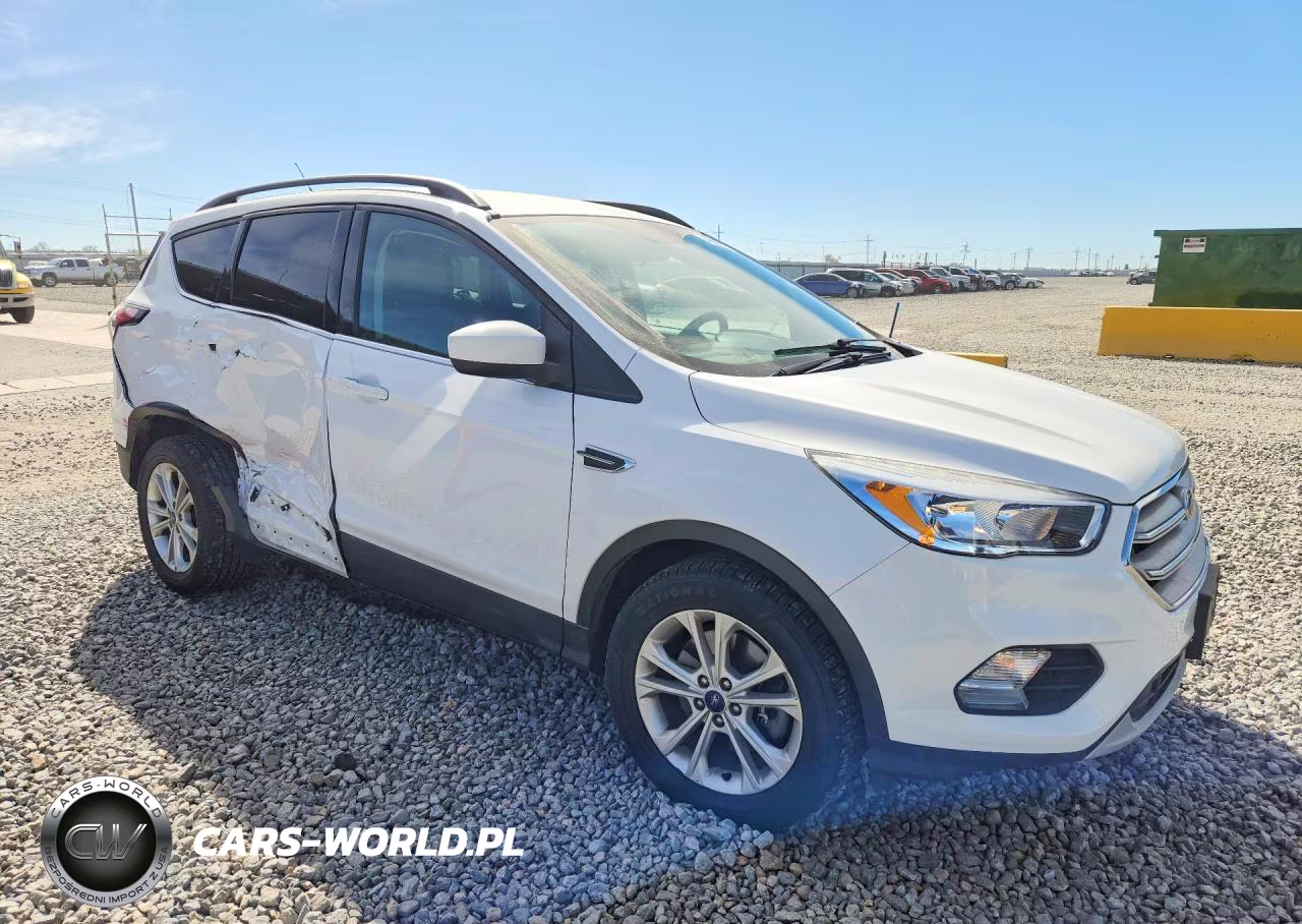 2018 Ford Escape Se VIN:1FMCU9GD4JUB45305 - 4
