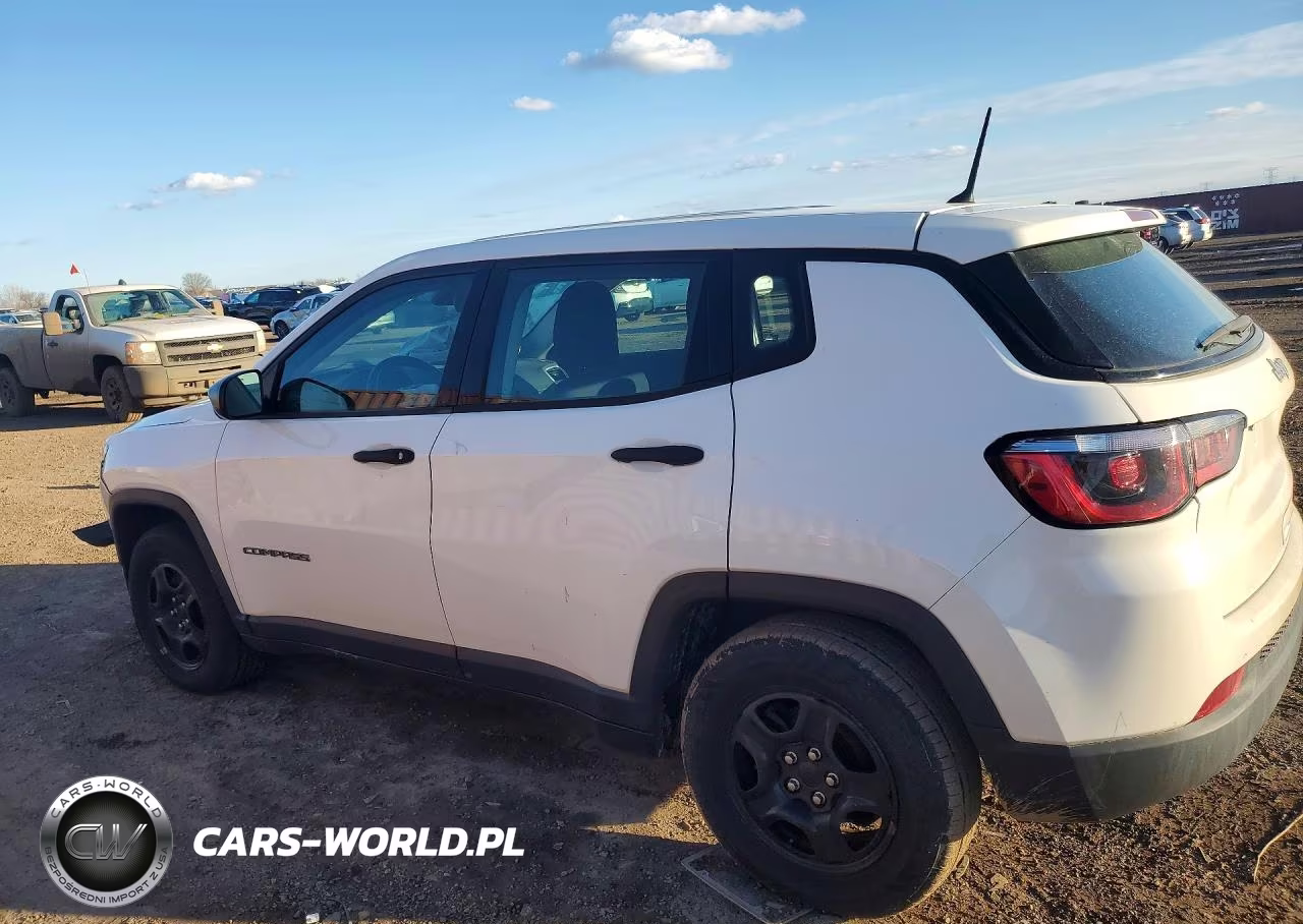 2018 Jeep Compass Sport VIN:3C4NJCABXJT318832 - 2
