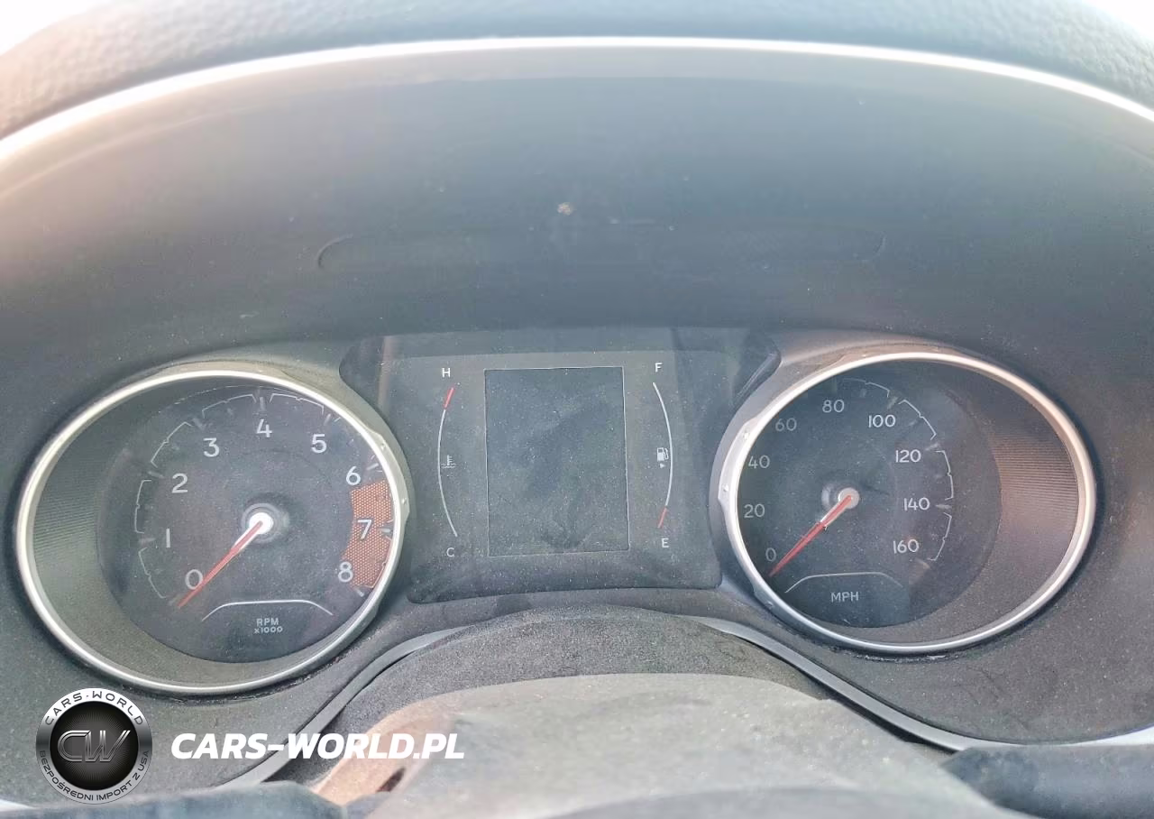 2018 Jeep Compass Sport VIN:3C4NJCABXJT318832 - 9