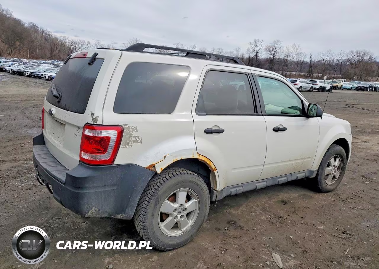 2012 Ford Escape Xlt VIN:1FMCU9D73CKC22663 - 3