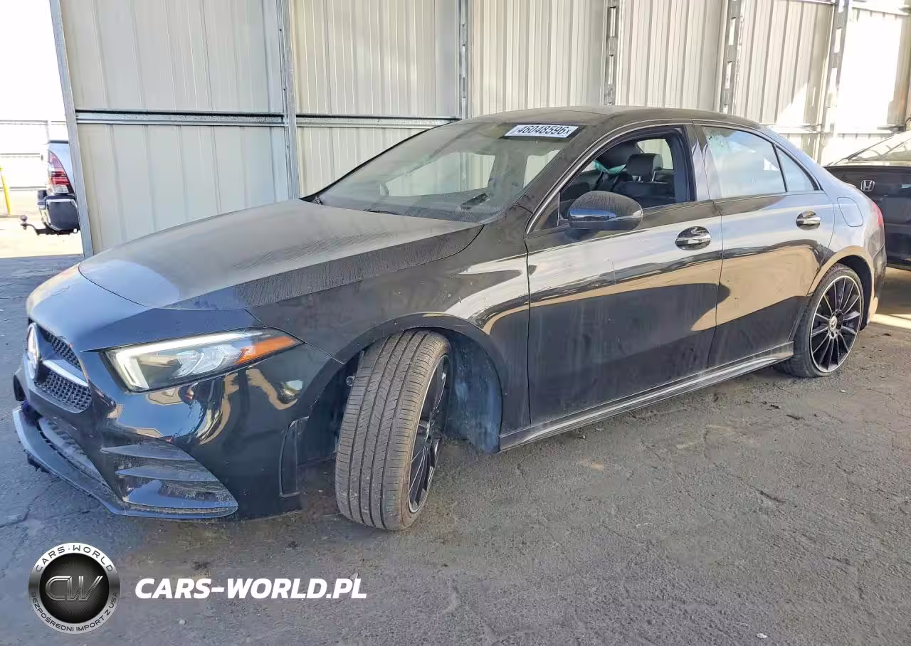 2022 Mercedes-Benz A 220