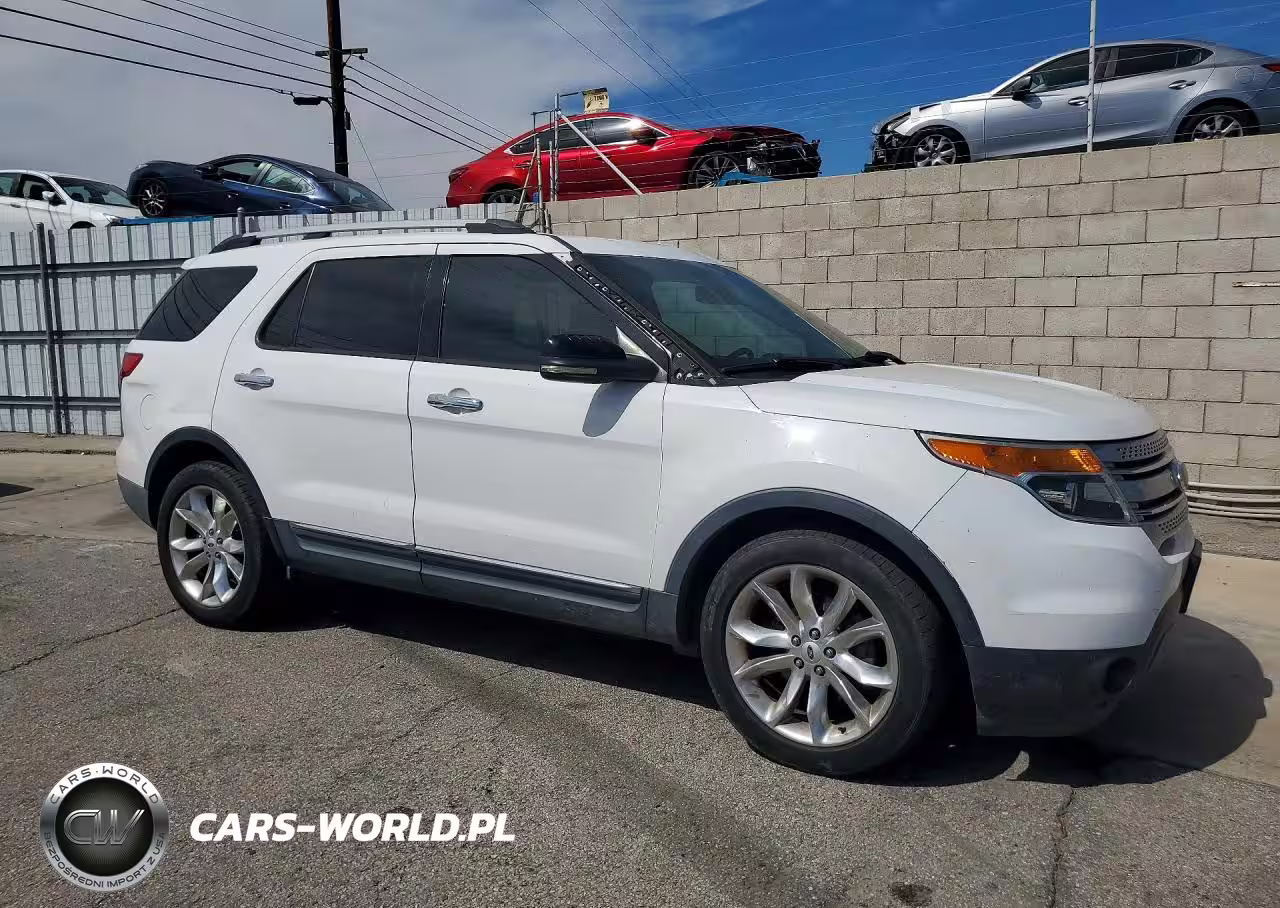 2013 Ford Explorer Xlt VIN:1FM5K7D87DGA84237 - 4