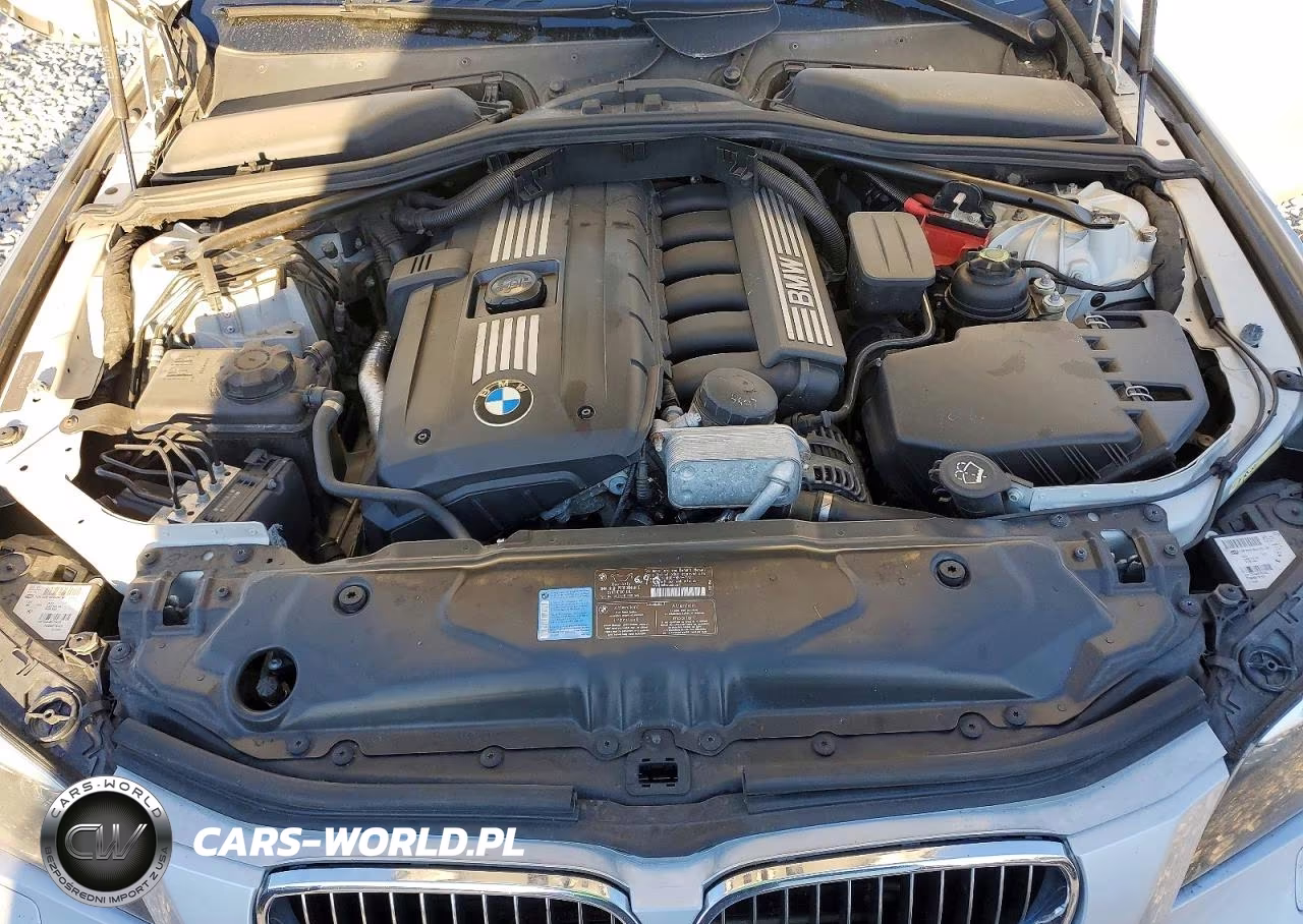 2008 BMW 528 Xi VIN:WBANV13568CZ60497 - 11