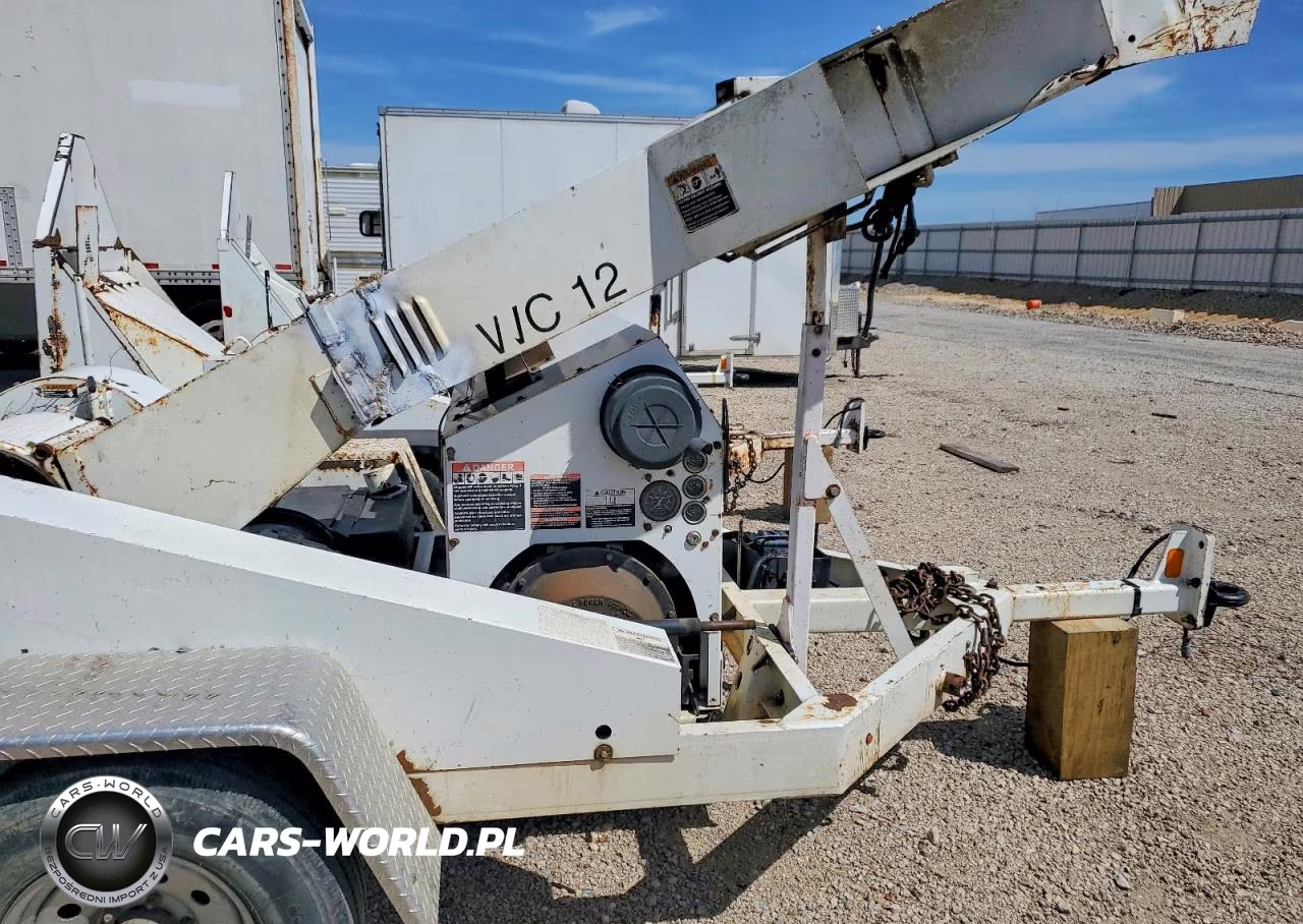 2009 Altec Wood Chipper VIN:5WDS110159S200234 - 5