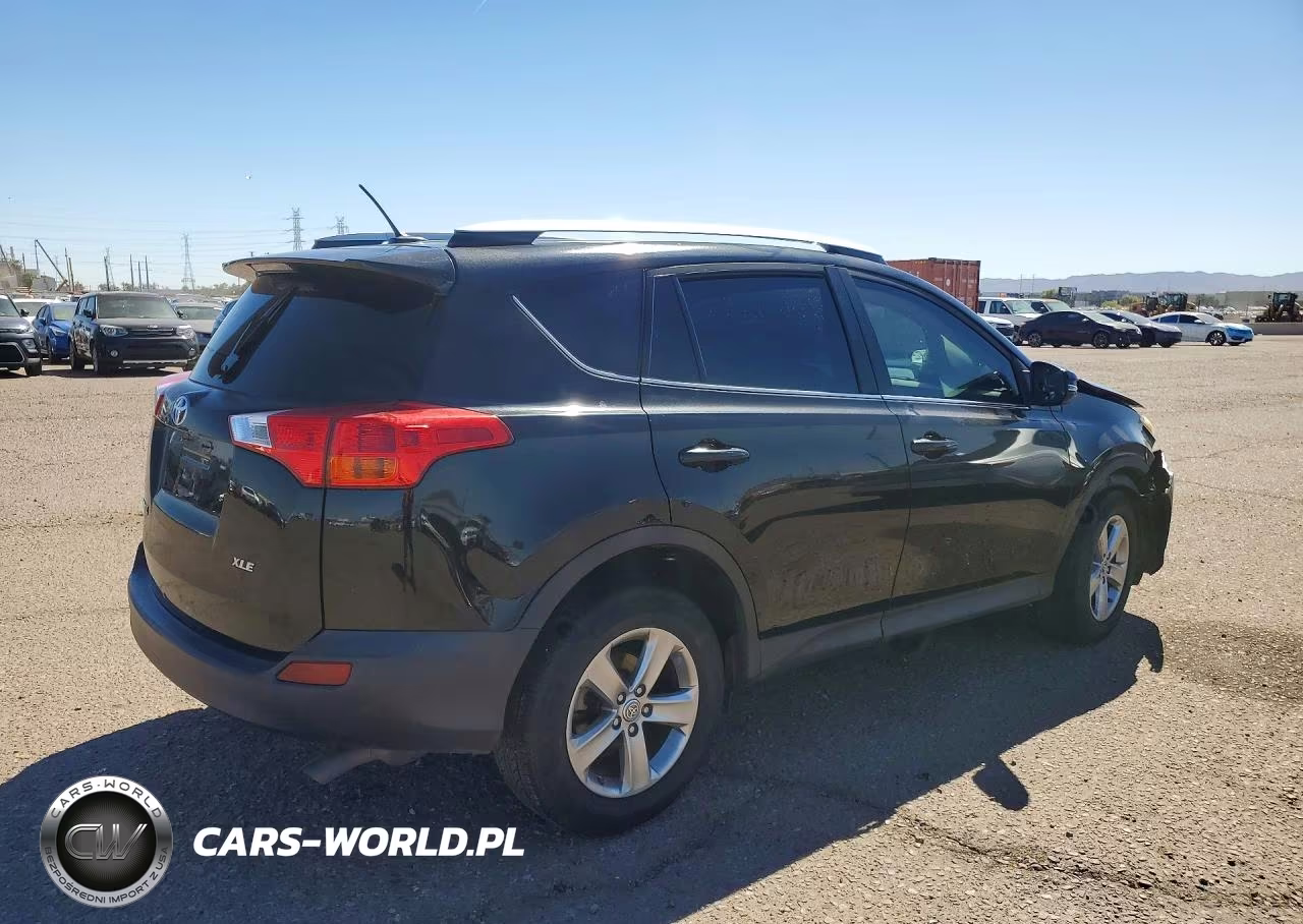2015 Toyota Rav4 Xle VIN:2T3WFREVXFW195899 - 3