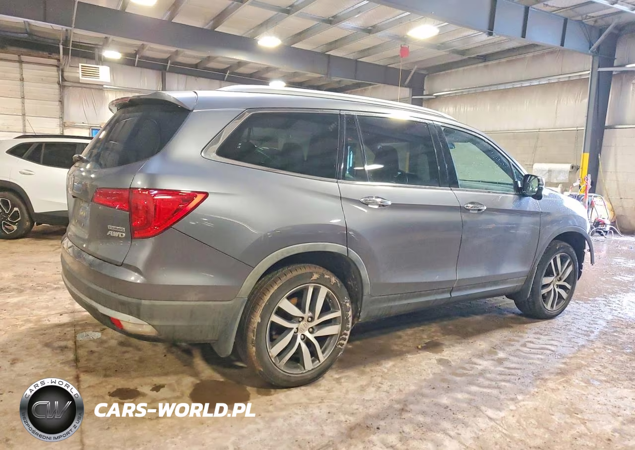 2016 Honda Pilot Touring VIN:5FNYF6H99GB093166 - 3