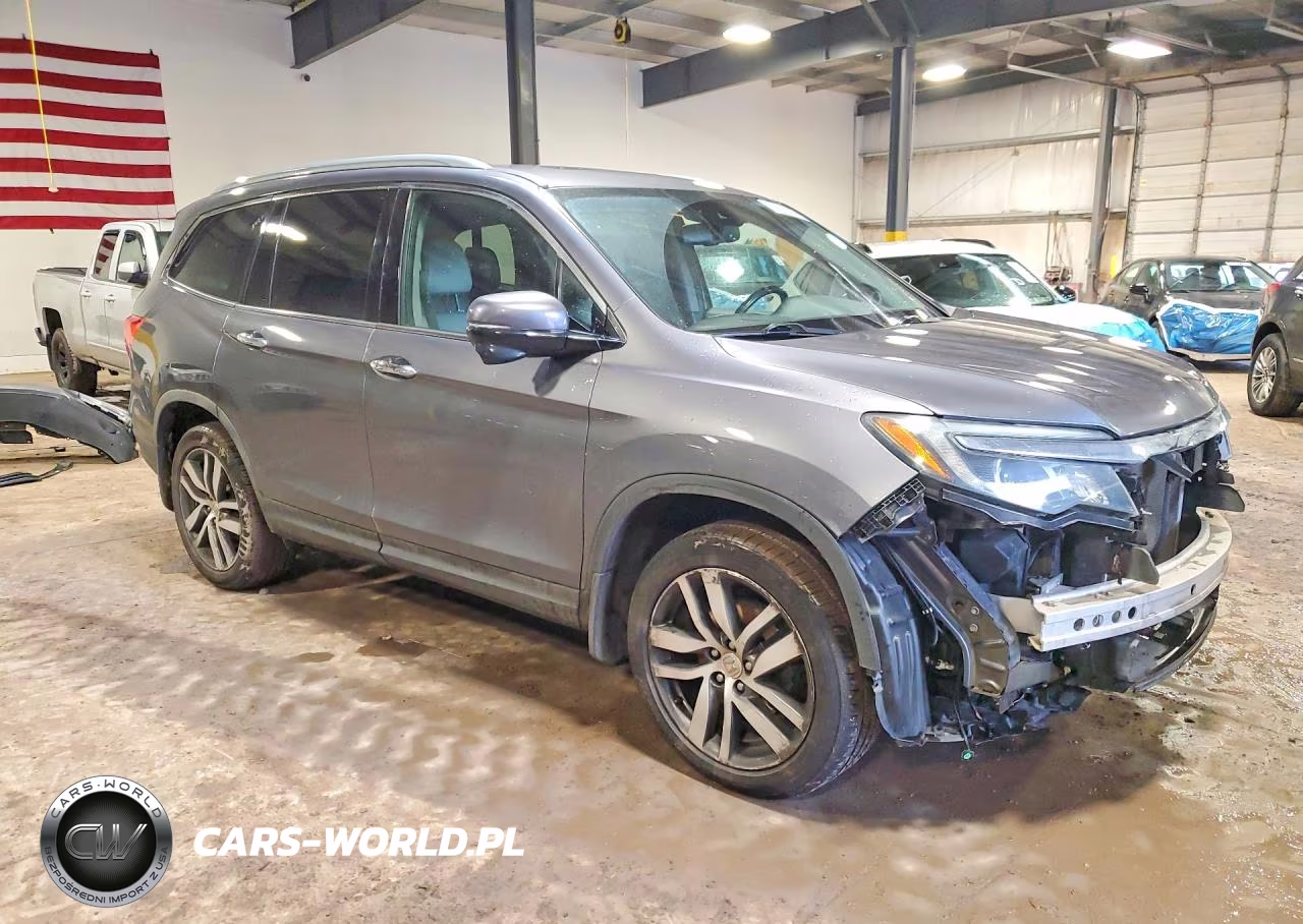 2016 Honda Pilot Touring VIN:5FNYF6H99GB093166 - 4