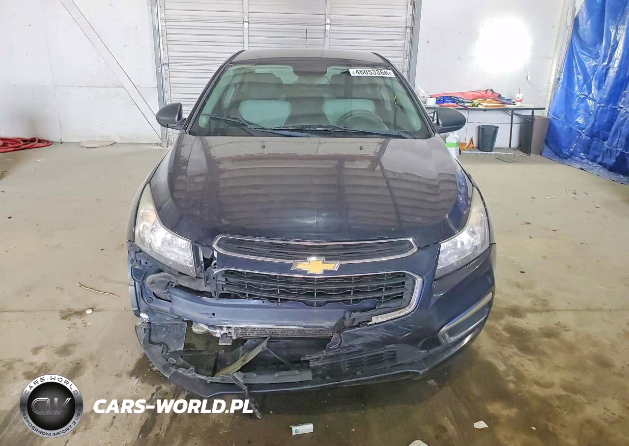 2015 Chevrolet Cruze Ls VIN:1G1PA5SHXF7261527 - 5