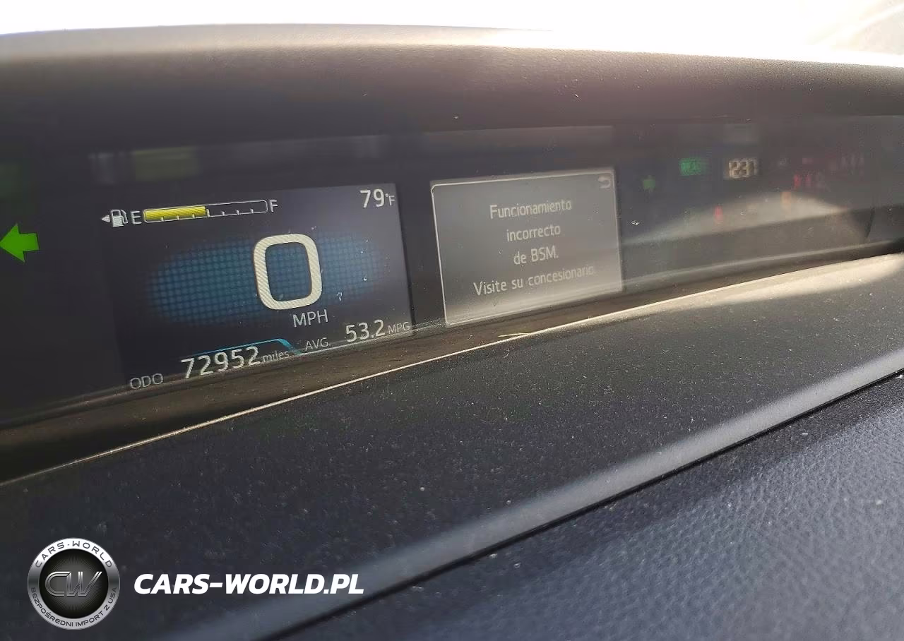 2022 Toyota Prius Limited VIN:JTDKAMFU0N3188645 - 9