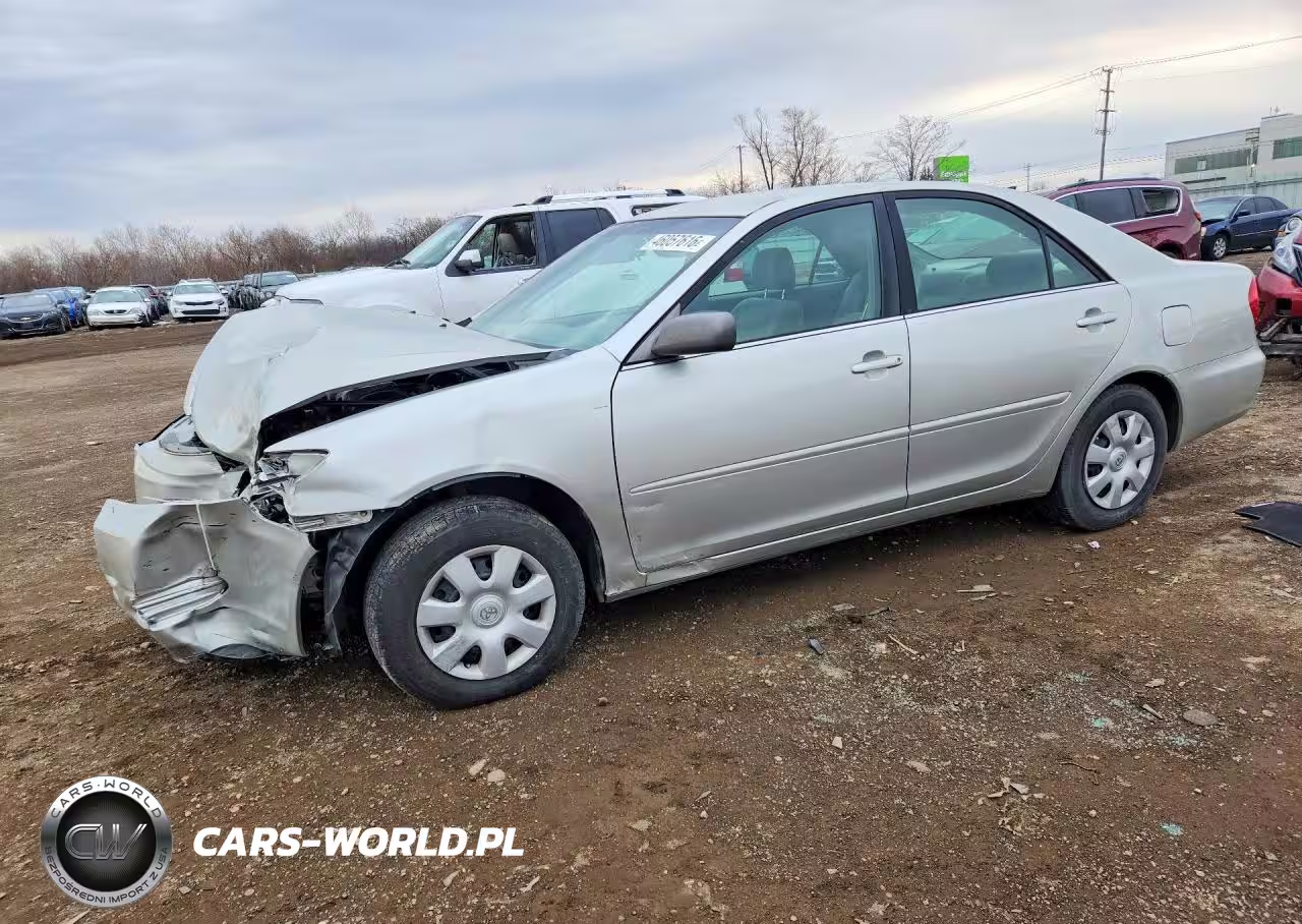2004 Toyota Camry Le