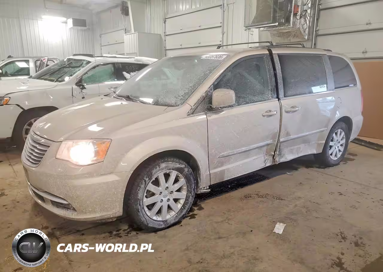 2015 Chrysler Town & Country Touring