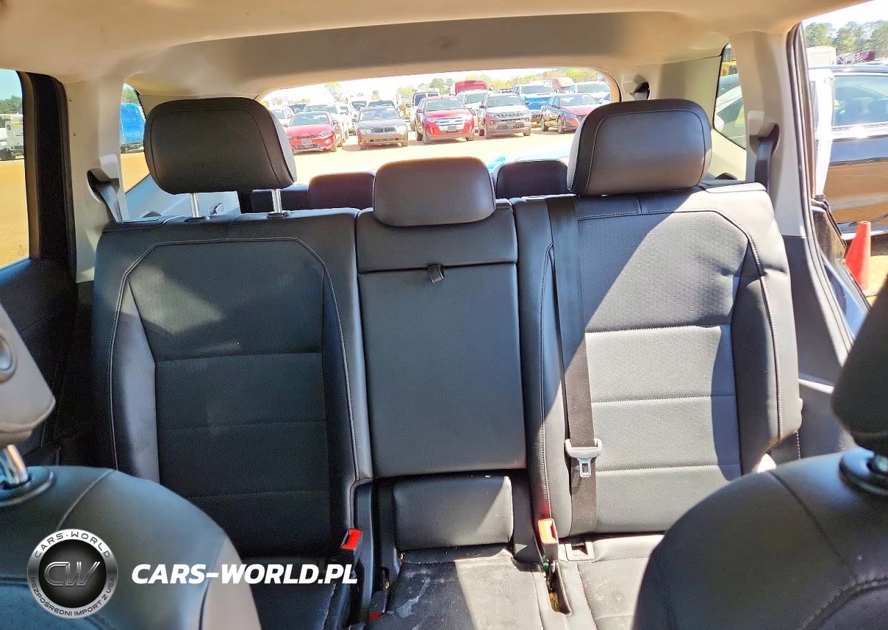 2019 Volkswagen Tiguan Se VIN:3VV2B7AX1KM037230 - 10