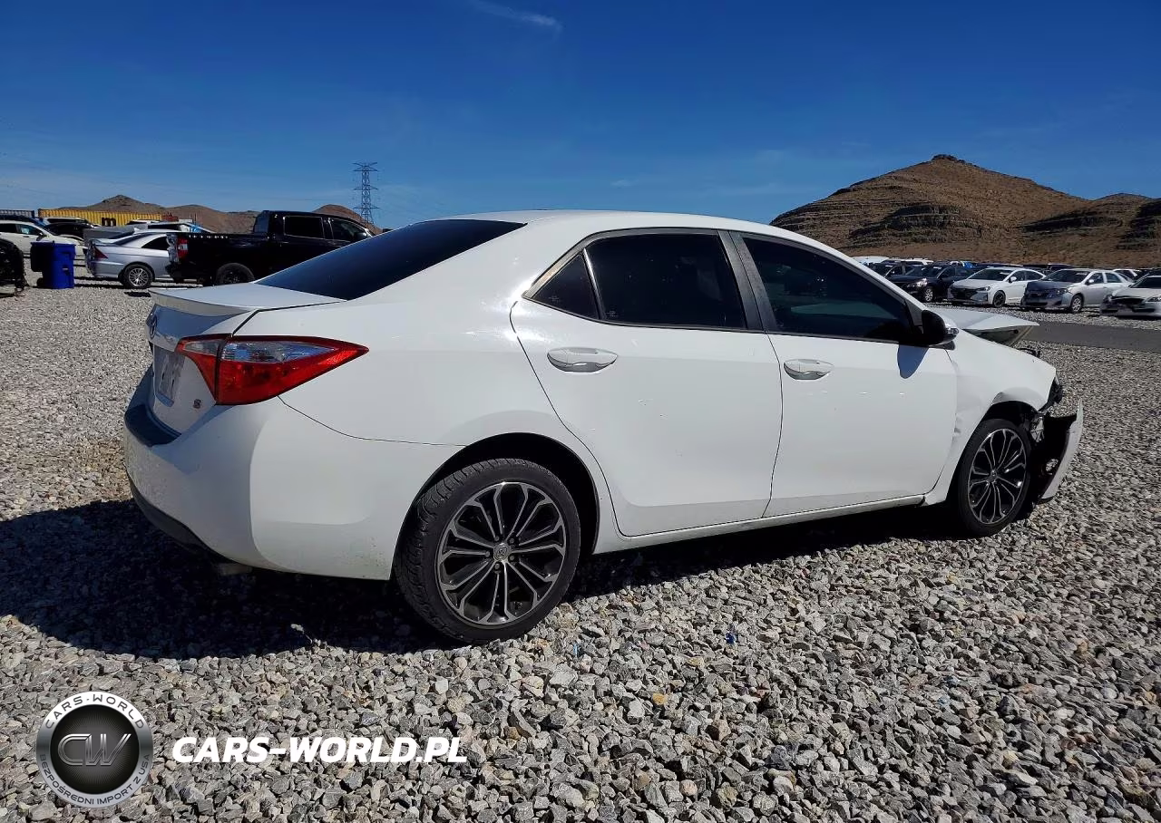 2016 Toyota Corolla S Plus VIN:5YFBURHE8GP461903 - 3