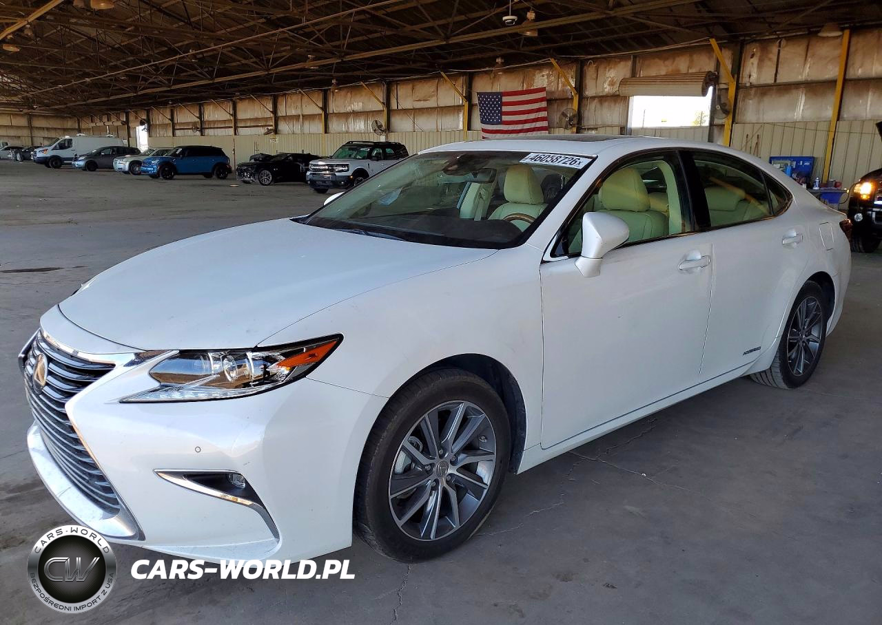 2016 Lexus Es 300H Base