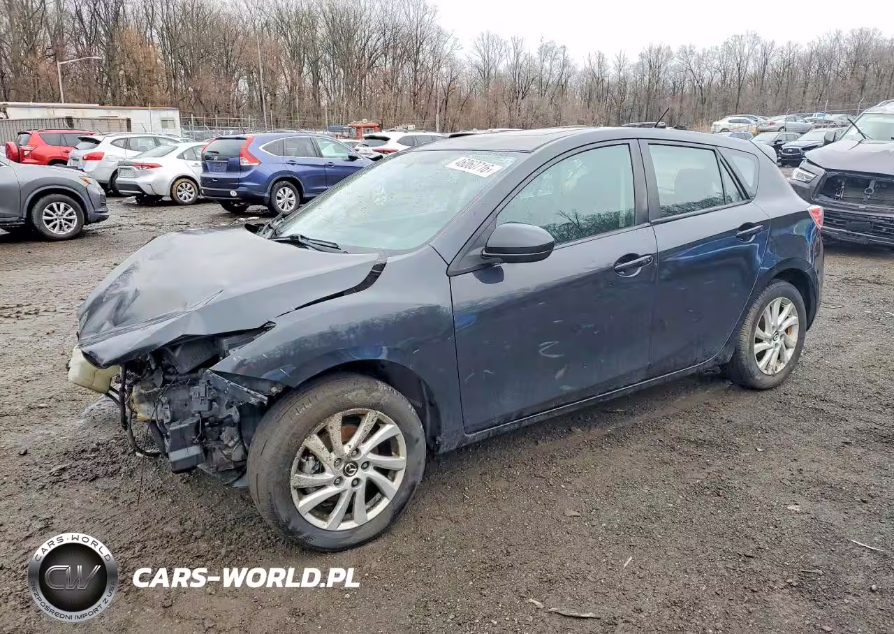 2013 Mazda 3 I