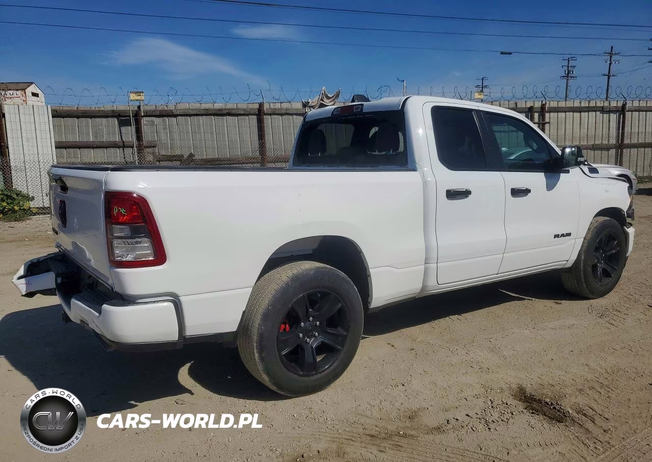 2023 Ram 1500 Big Horn VIN:1C6RREBT9PN553042 - 3