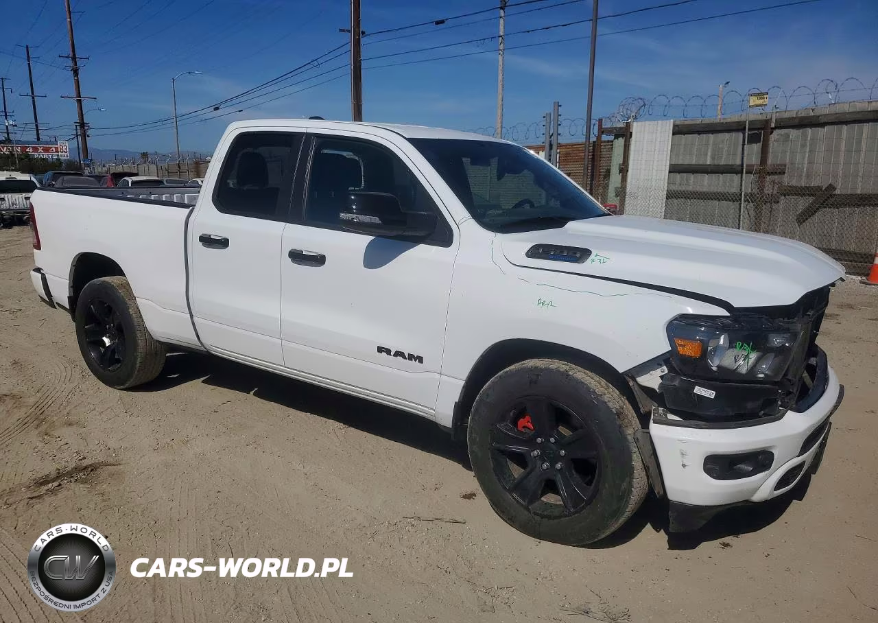 2023 Ram 1500 Big Horn VIN:1C6RREBT9PN553042 - 4