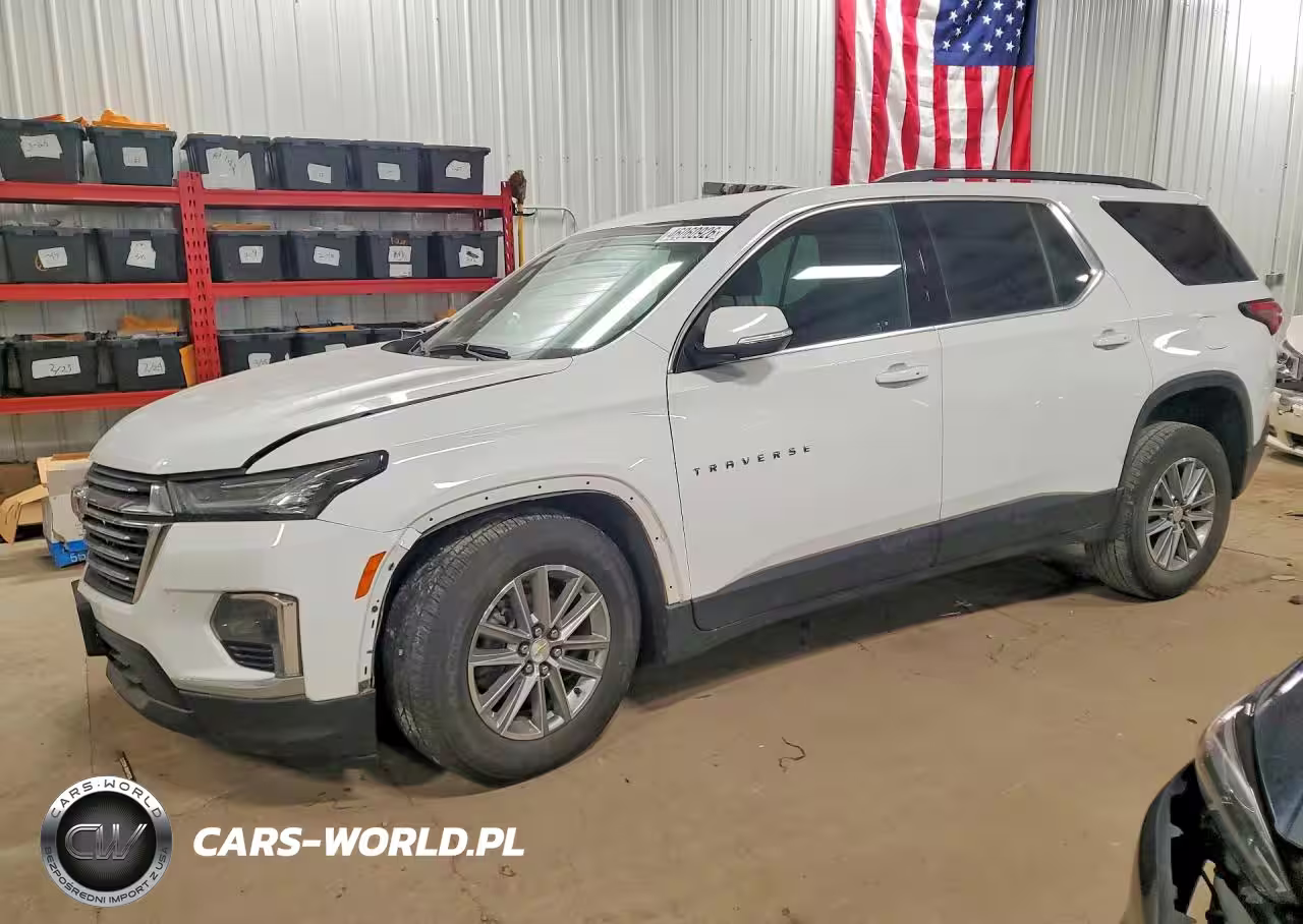 2023 Chevrolet Traverse Lt