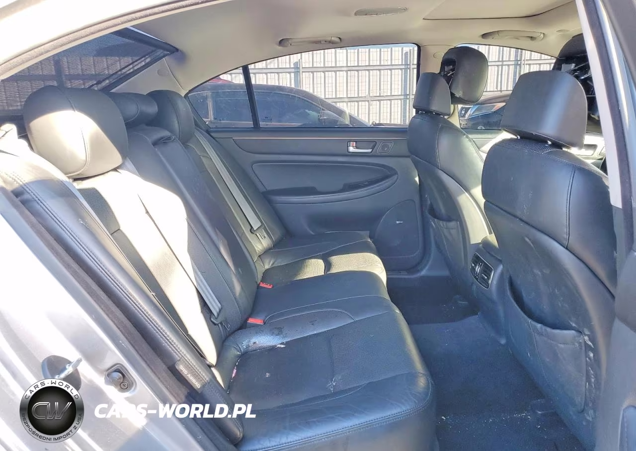 2012 Hyundai Genesis 3.8L V6 VIN:KMHGC4DD1CU171665 - 10
