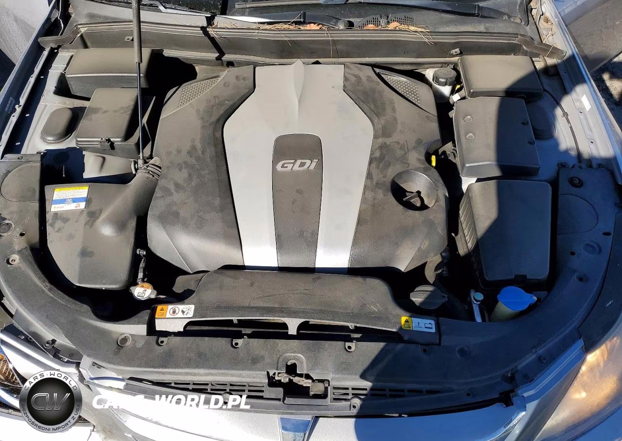 2012 Hyundai Genesis 3.8L V6 VIN:KMHGC4DD1CU171665 - 11