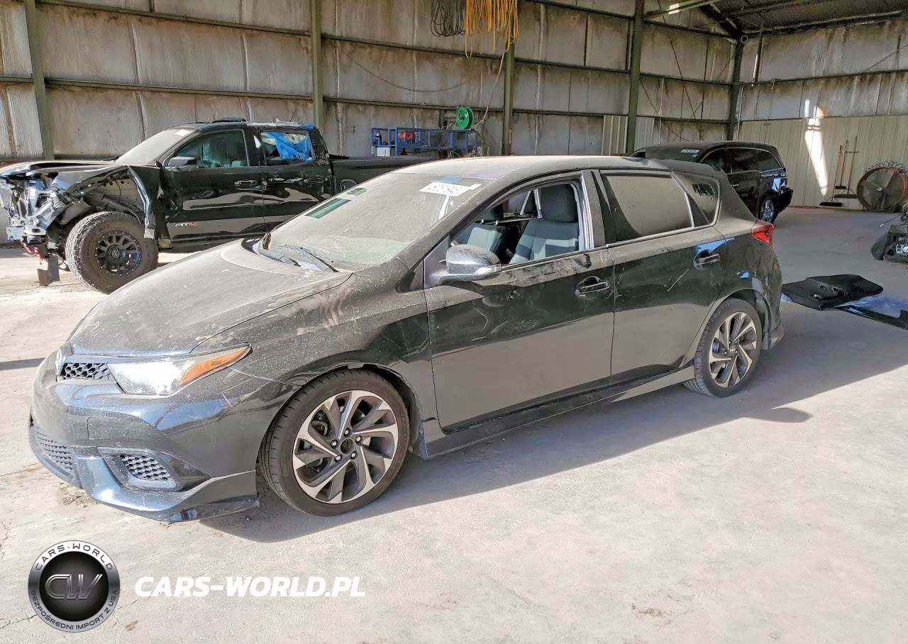 2016 Scion Im Base – zdjęcie 1 z 12