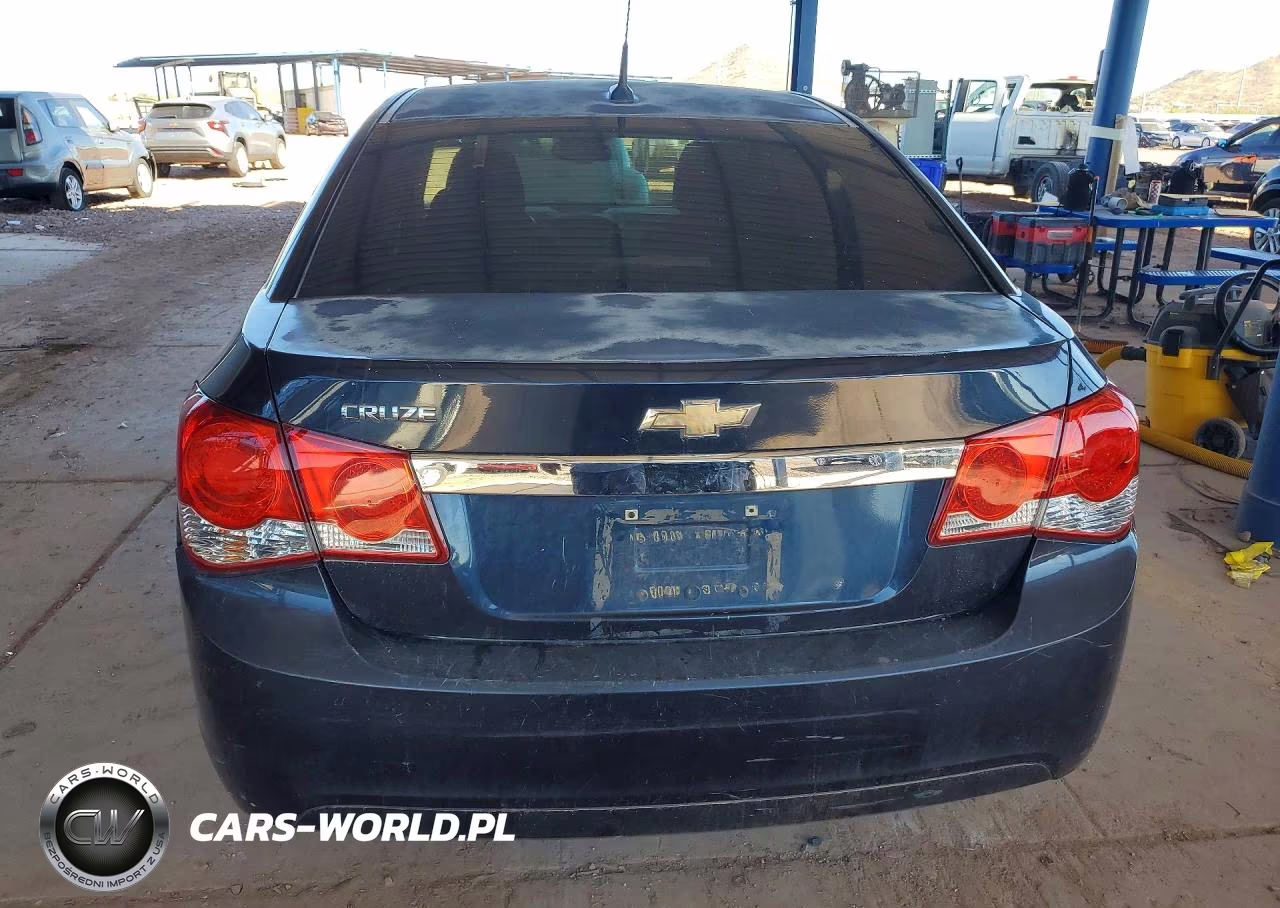 2014 Chevrolet Cruze Ls VIN:1G1PA5SH5E7172091 - 6