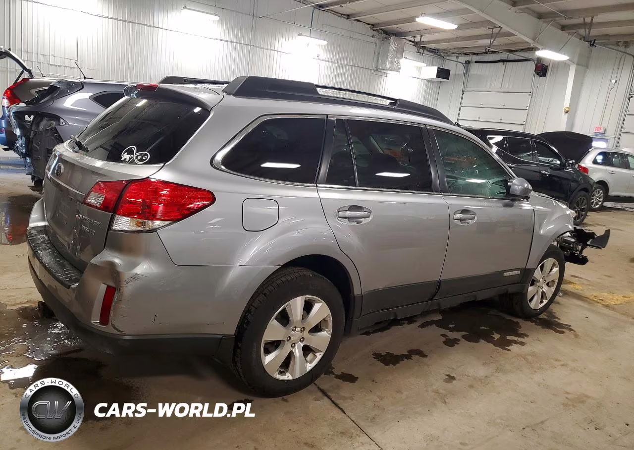 2011 Subaru Outback 3.6R Premium VIN:4S4BRDGC8B2379550 - 3