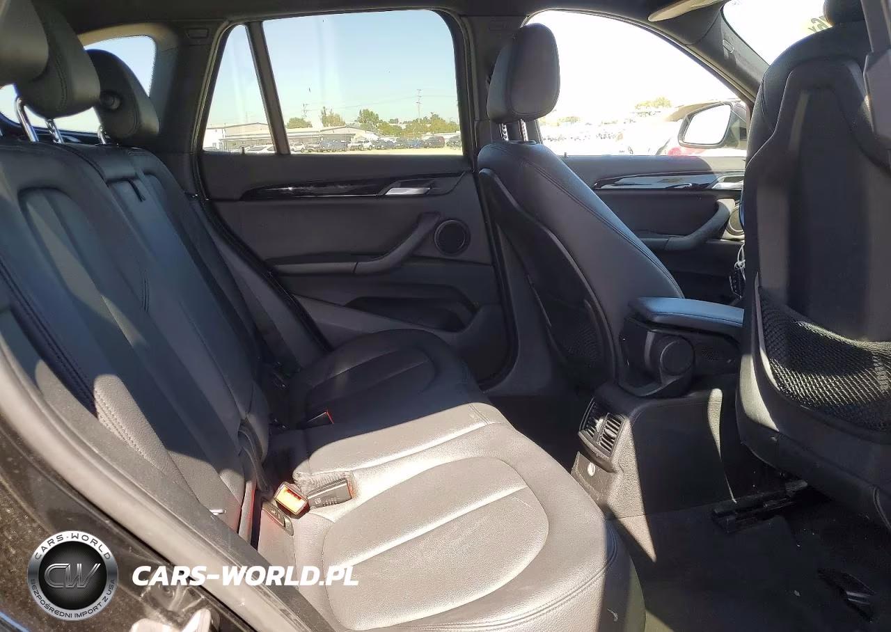 2016 BMW X1 xDrive28I VIN:WBXHT3C38GP881407 - 11