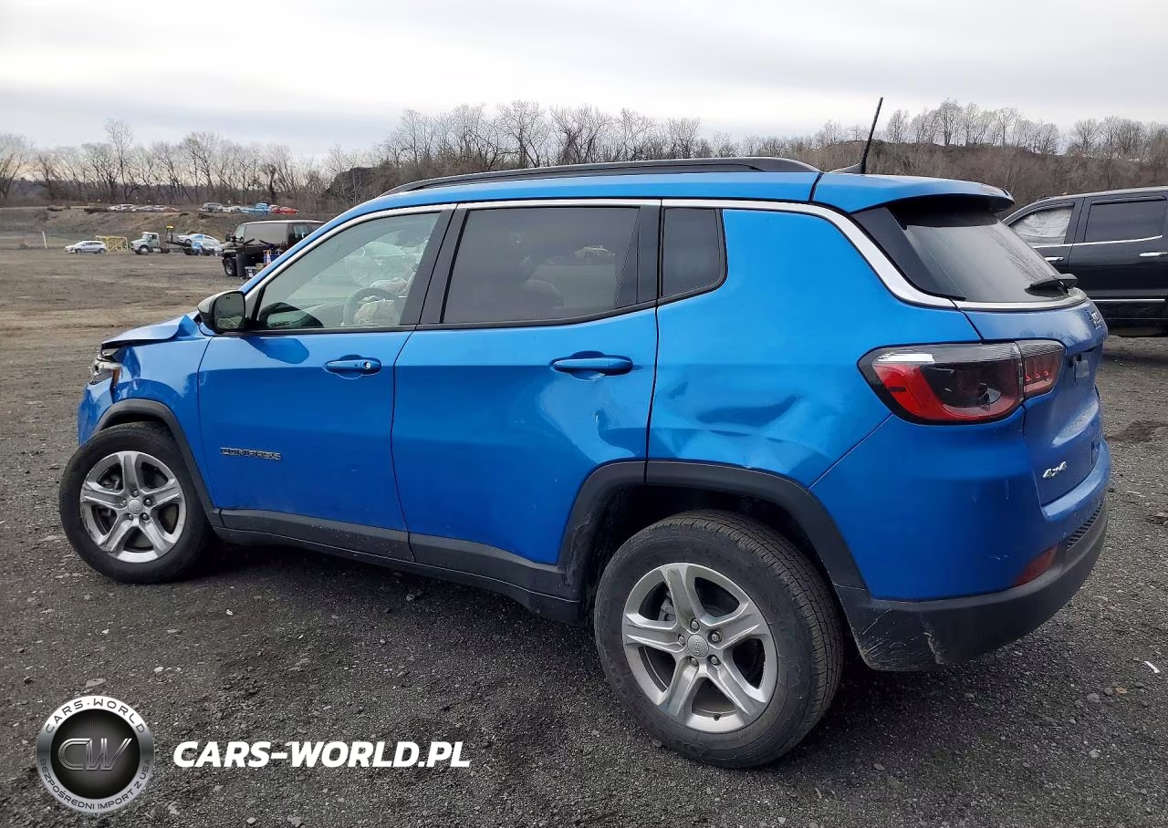 2023 Jeep Compass Latitude VIN:3C4NJDBN3PT518085 - 2
