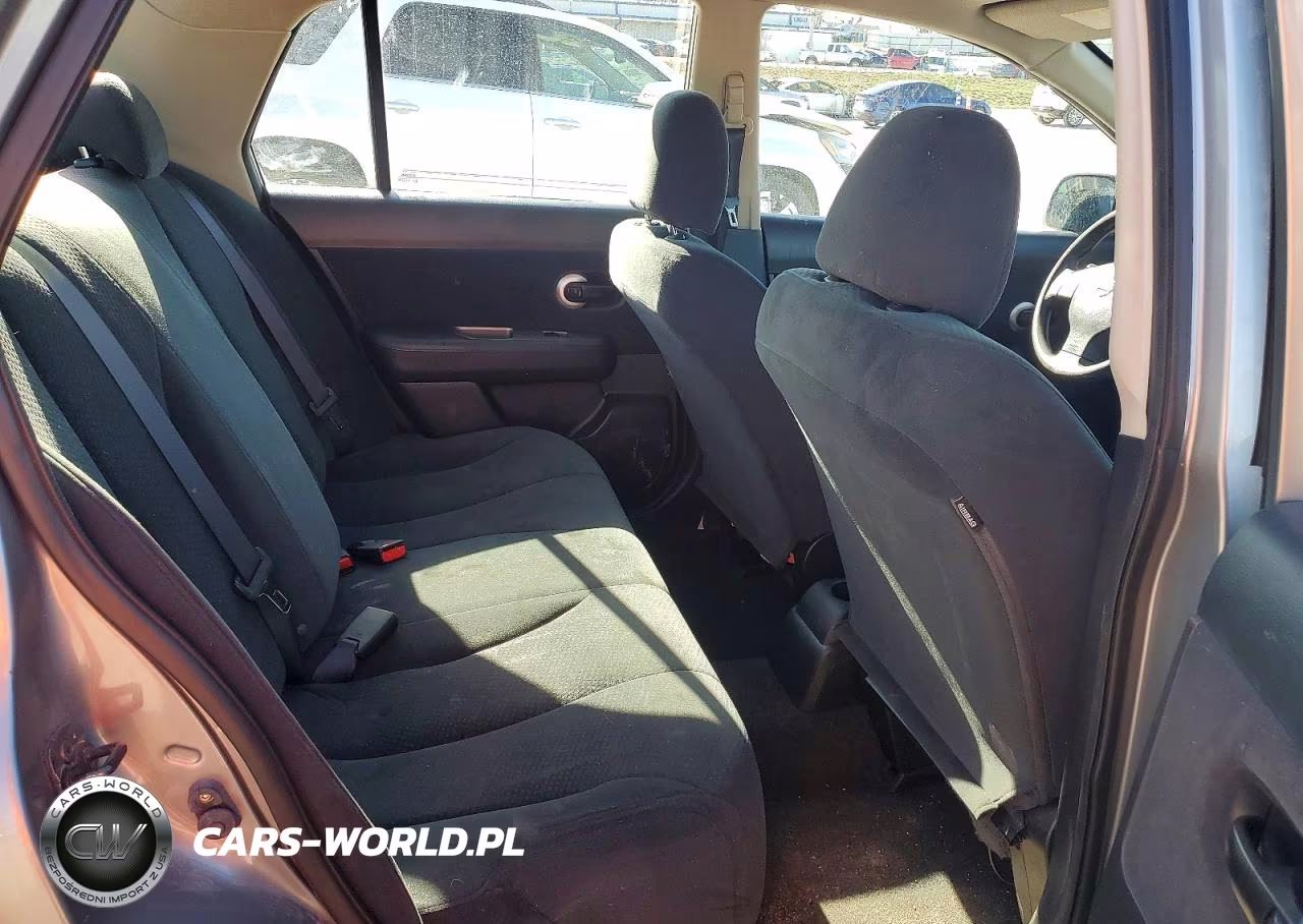 2011 Nissan Versa 1.8 S VIN:3N1BC1APXBL409861 - 10