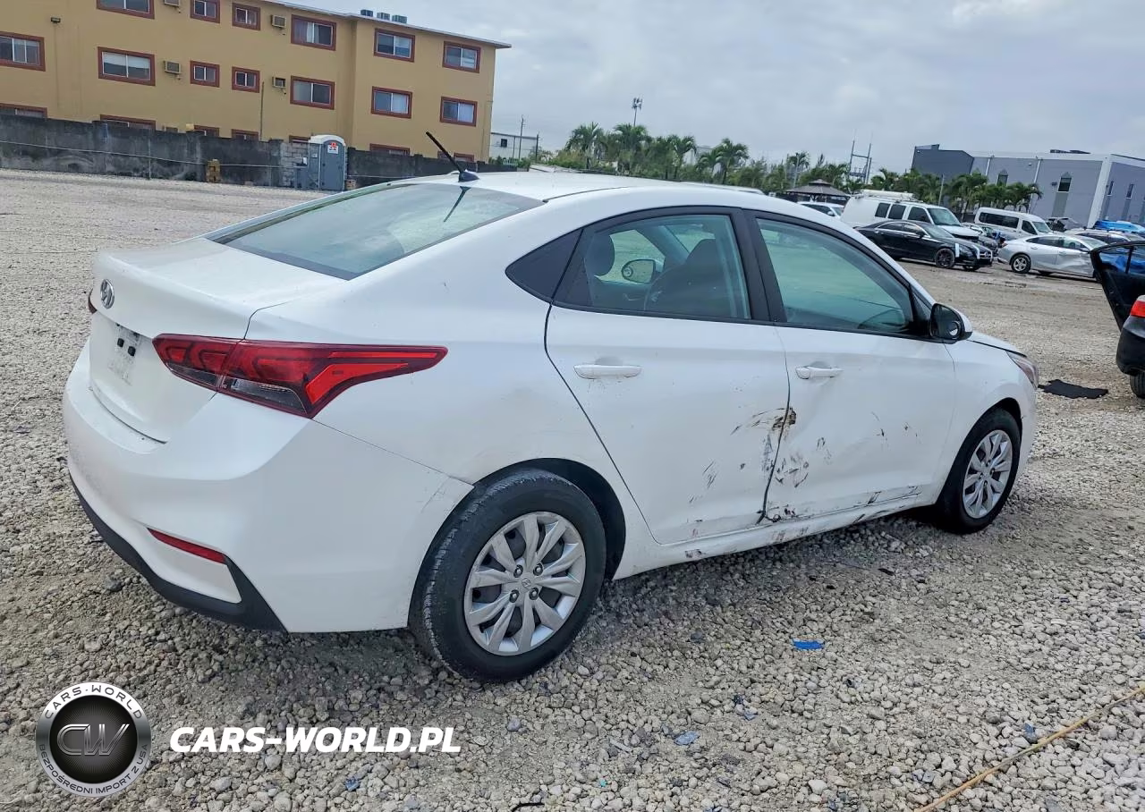 2021 Hyundai Accent Se VIN:3KPC24A60ME131167 - 3