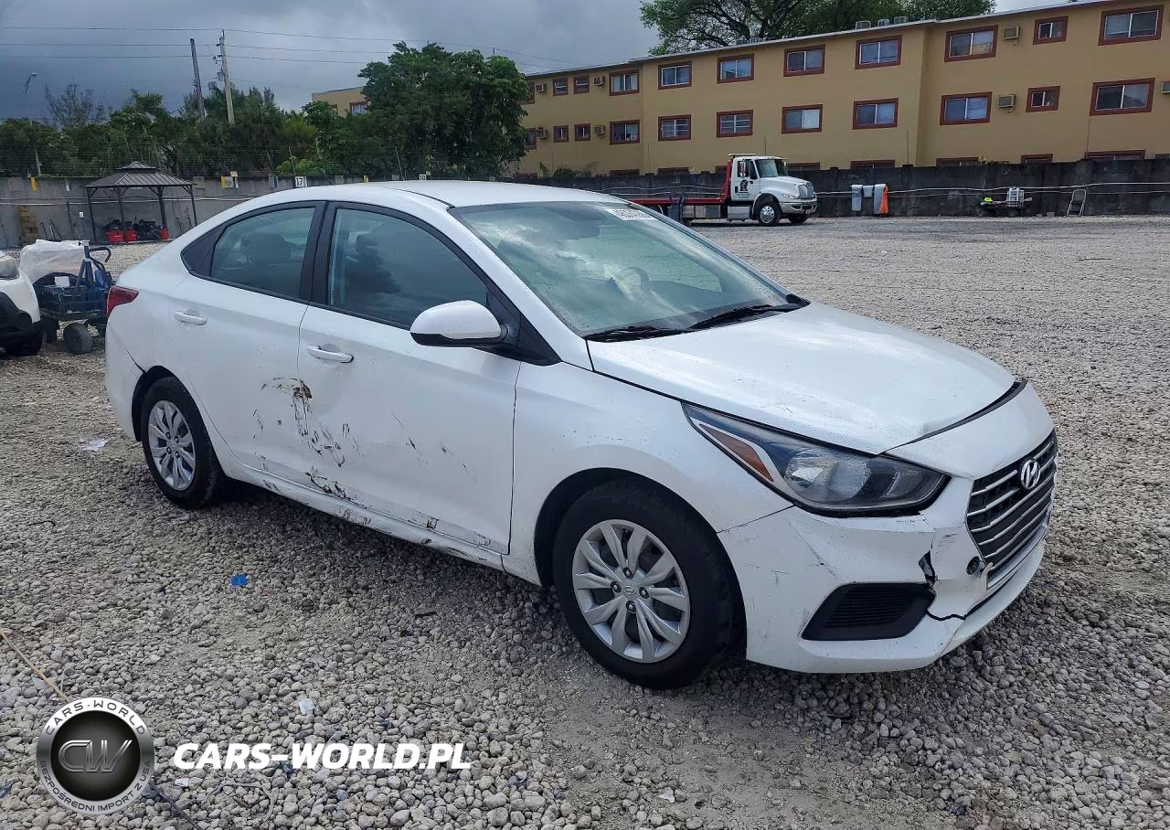 2021 Hyundai Accent Se VIN:3KPC24A60ME131167 - 4