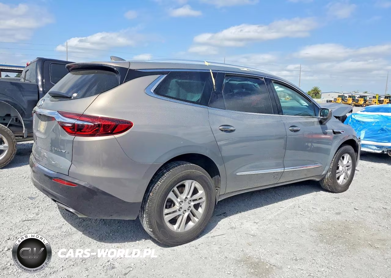 2018 Buick Enclave Essence VIN:5GAERBKWXJJ148503 - 3