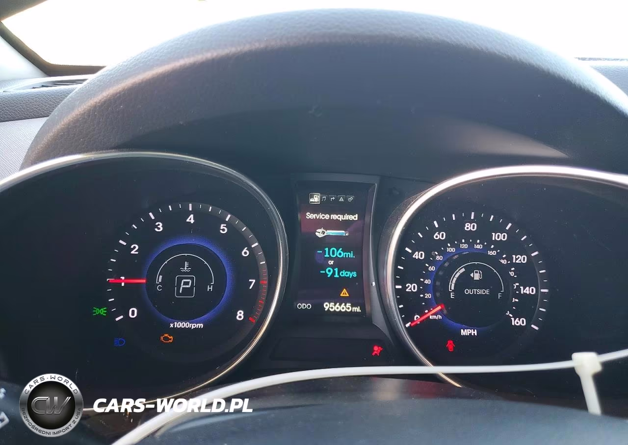 2016 Hyundai Santa Fe Sport 2.4L VIN:5XYZU3LBXGG372153 - 9