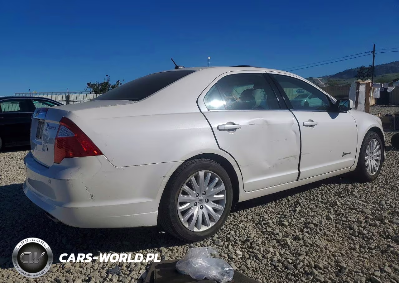 2012 Ford Fusion Hybrid VIN:3FADP0L35CR206234 - 3