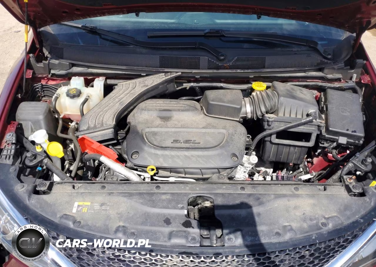 2019 Chrysler Pacifica Touring L Plus VIN:2C4RC1EG9KR746613 - 12