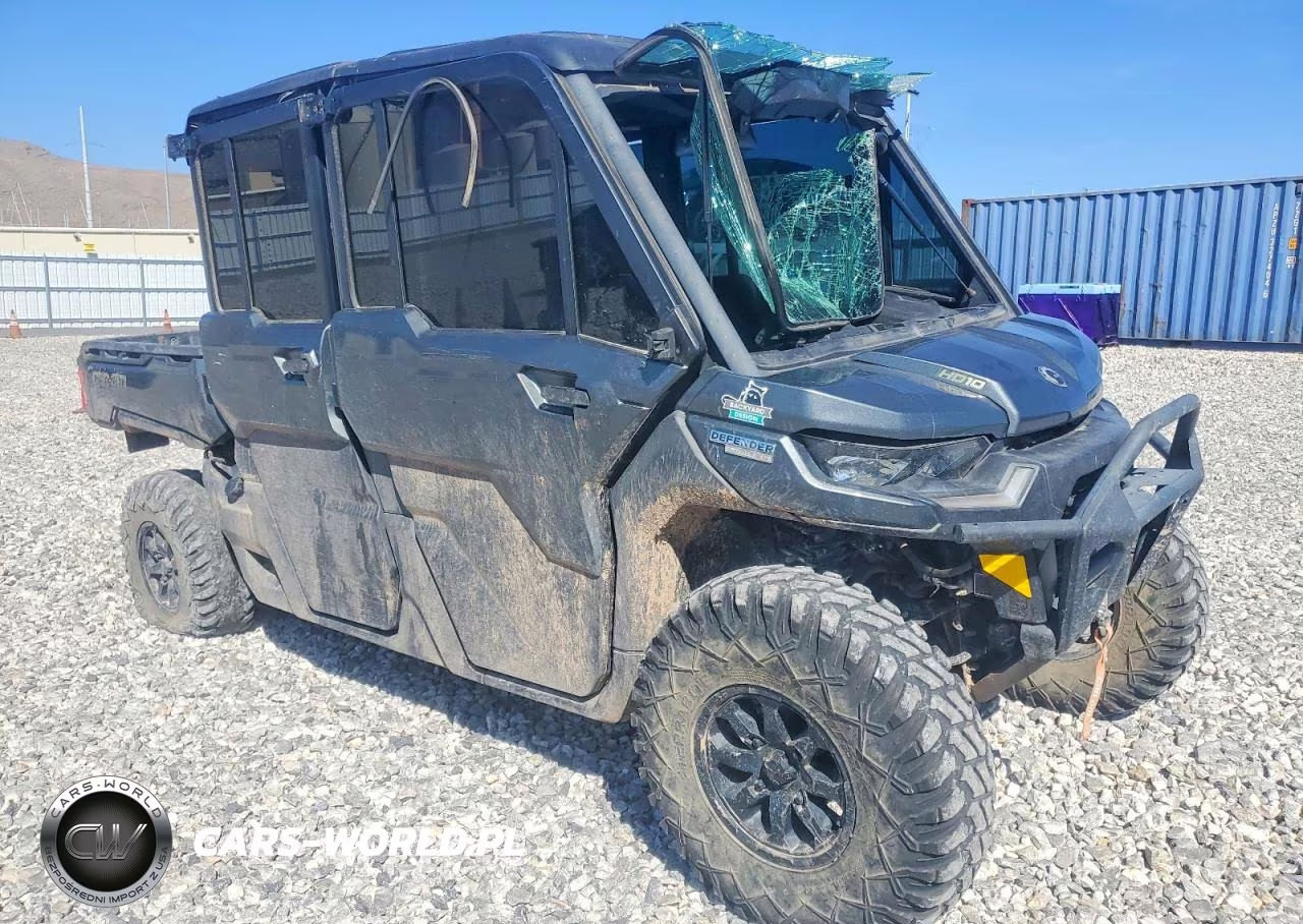 2023 Can-Am Defender Utility Vehicle