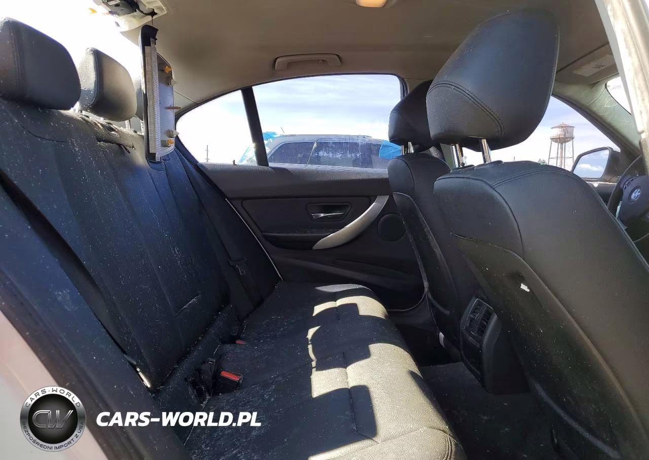 2016 BMW 320 Xi VIN:WBA8A3C57GK689622 - 10