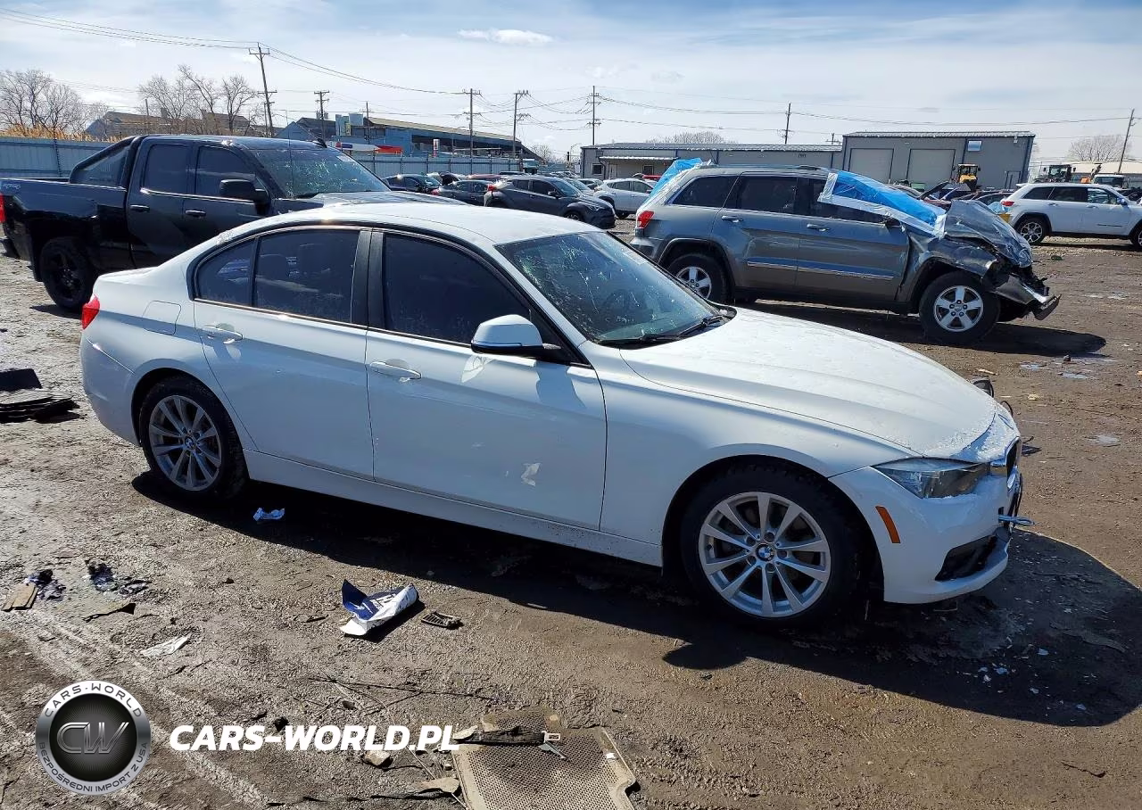 2016 BMW 320 Xi VIN:WBA8A3C57GK689622 - 4