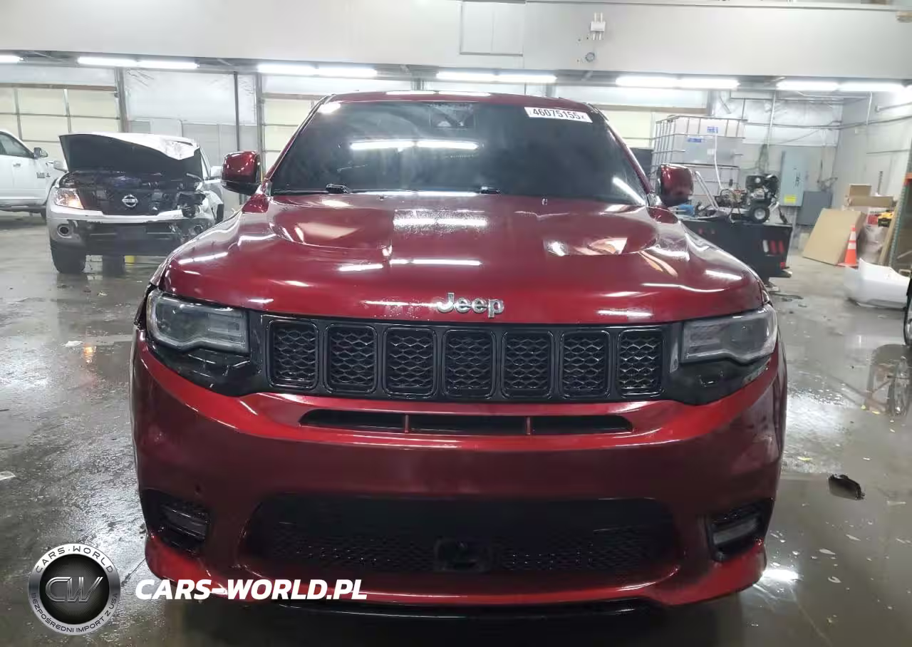 2017 Jeep Grand Cherokee Srt-8 VIN:1C4RJFDJ1HC818924 - 5