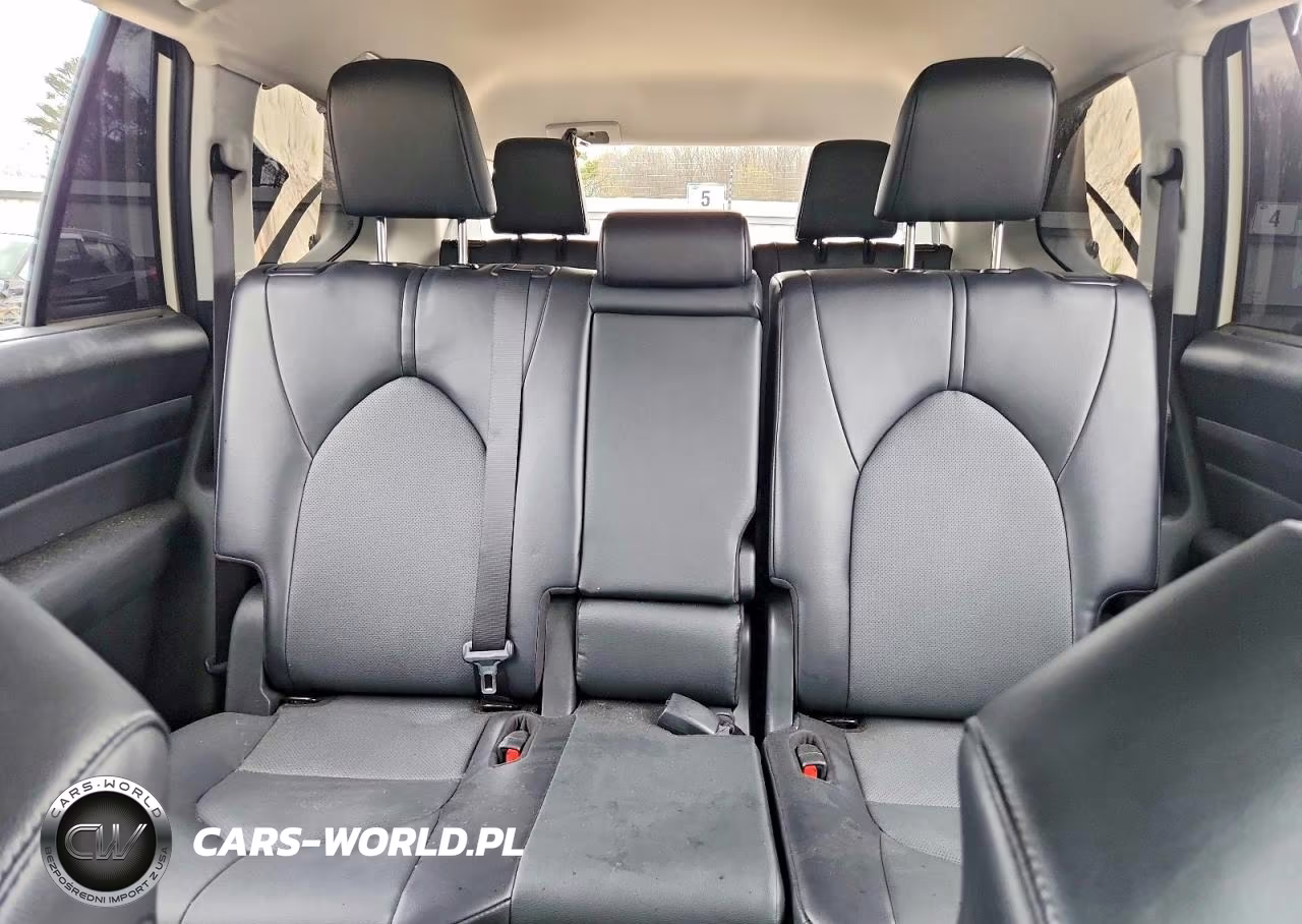 2024 Toyota Grand Highlander Xle VIN:5TDAAAB54RS029396 - 10