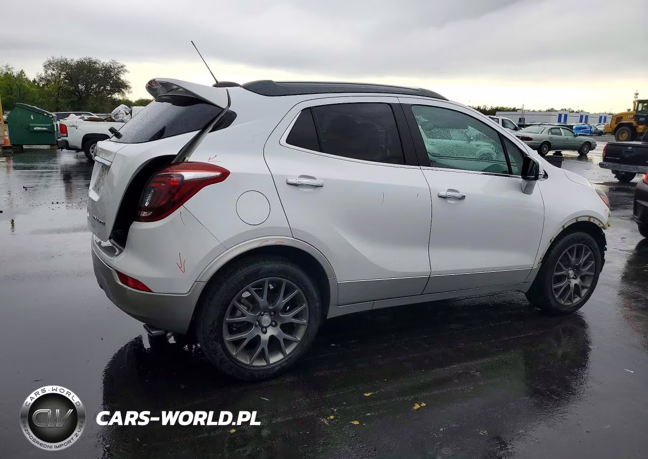 2018 Buick Encore Sport Touring VIN:KL4CJ1SB0JB707971 - 3