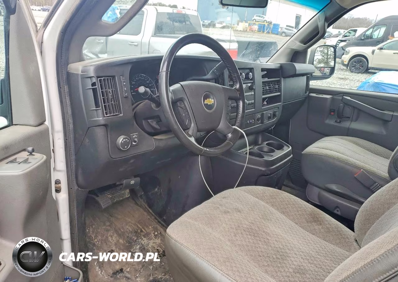 2021 Chevrolet Express G3500 Box Truck VIN:1GB0GRFP3M1193625 - 8