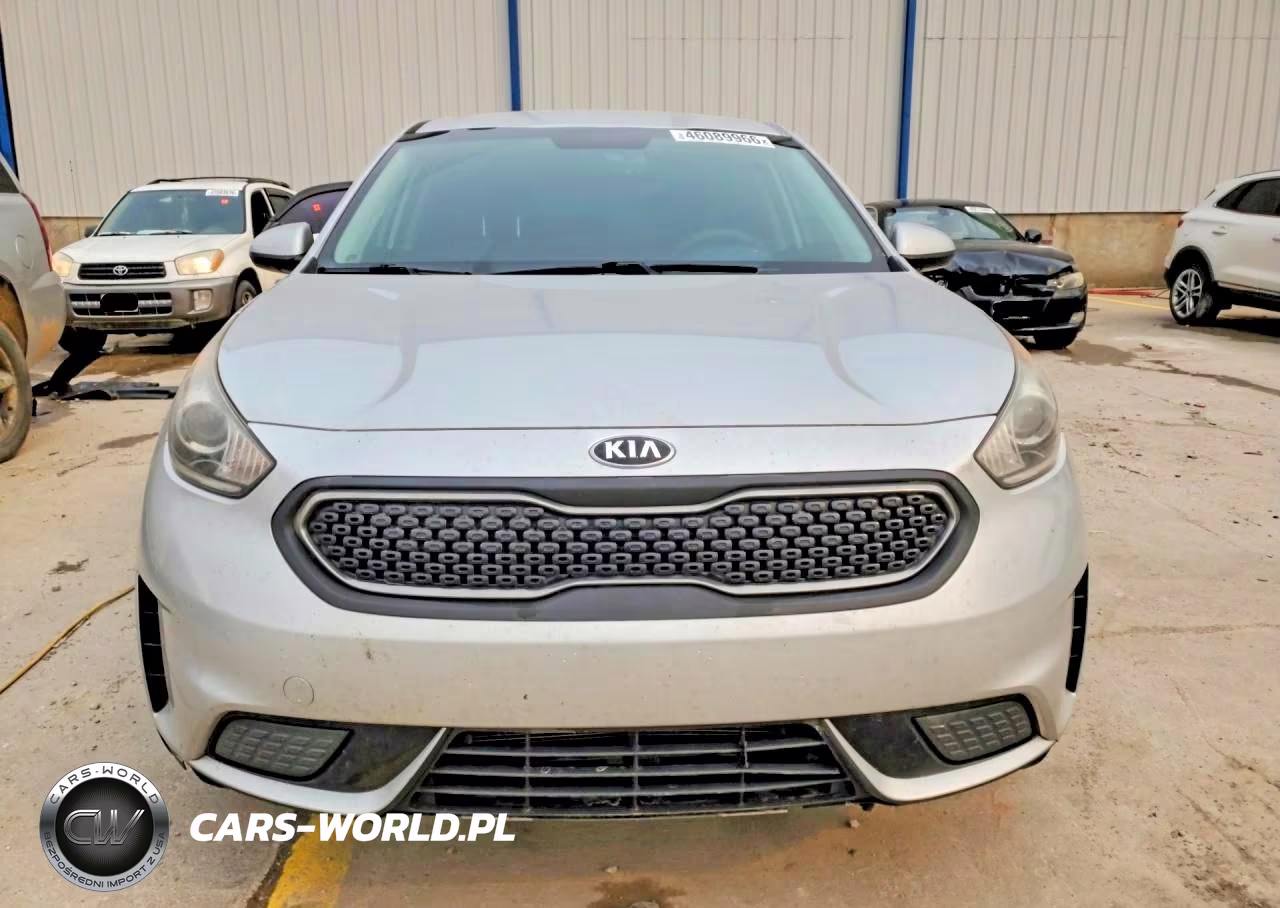 2018 Kia Niro Fe VIN:KNDCB3LC0J5210083 - 5