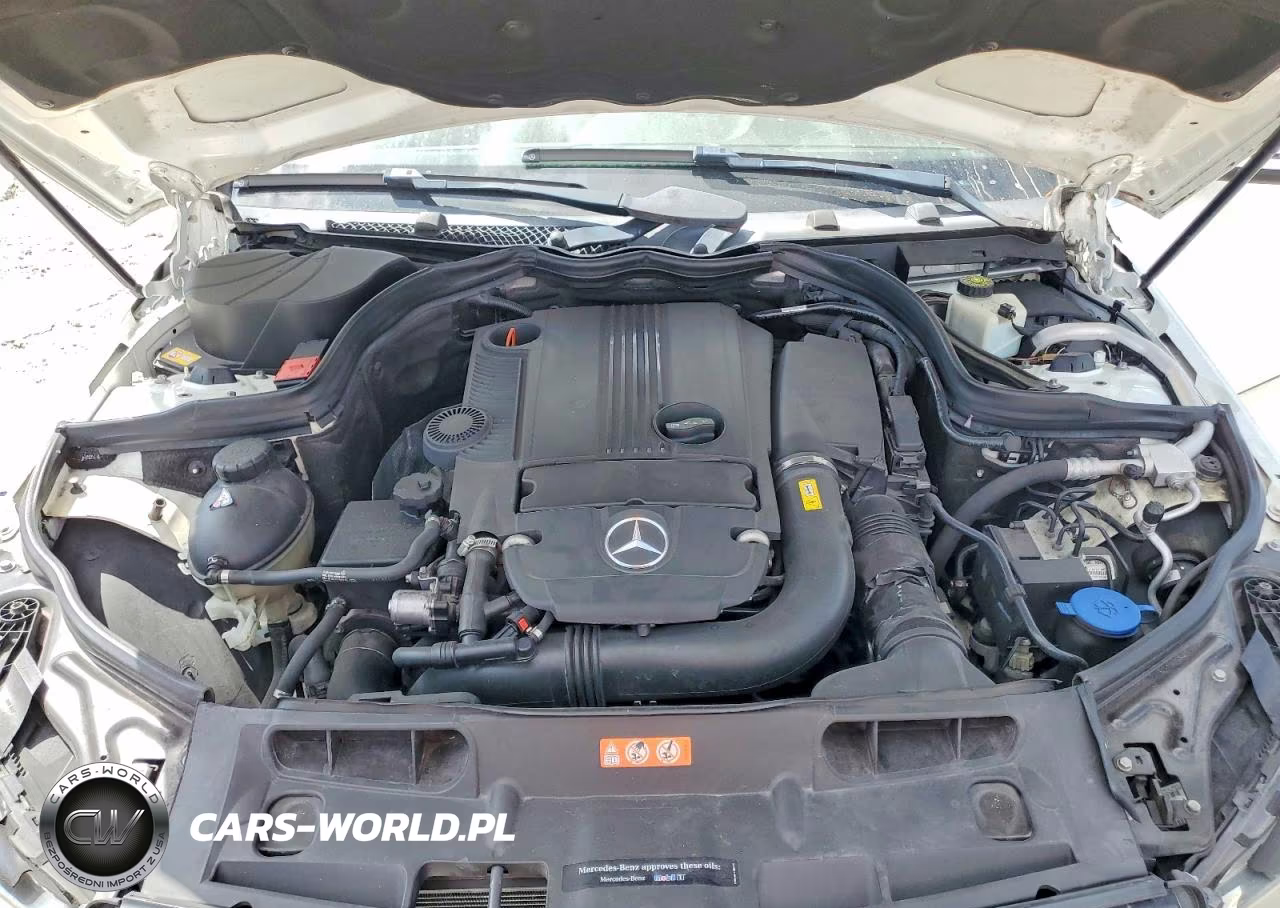 2014 Mercedes-Benz C 250 VIN:WDDGF4HB7EA963561 - 11