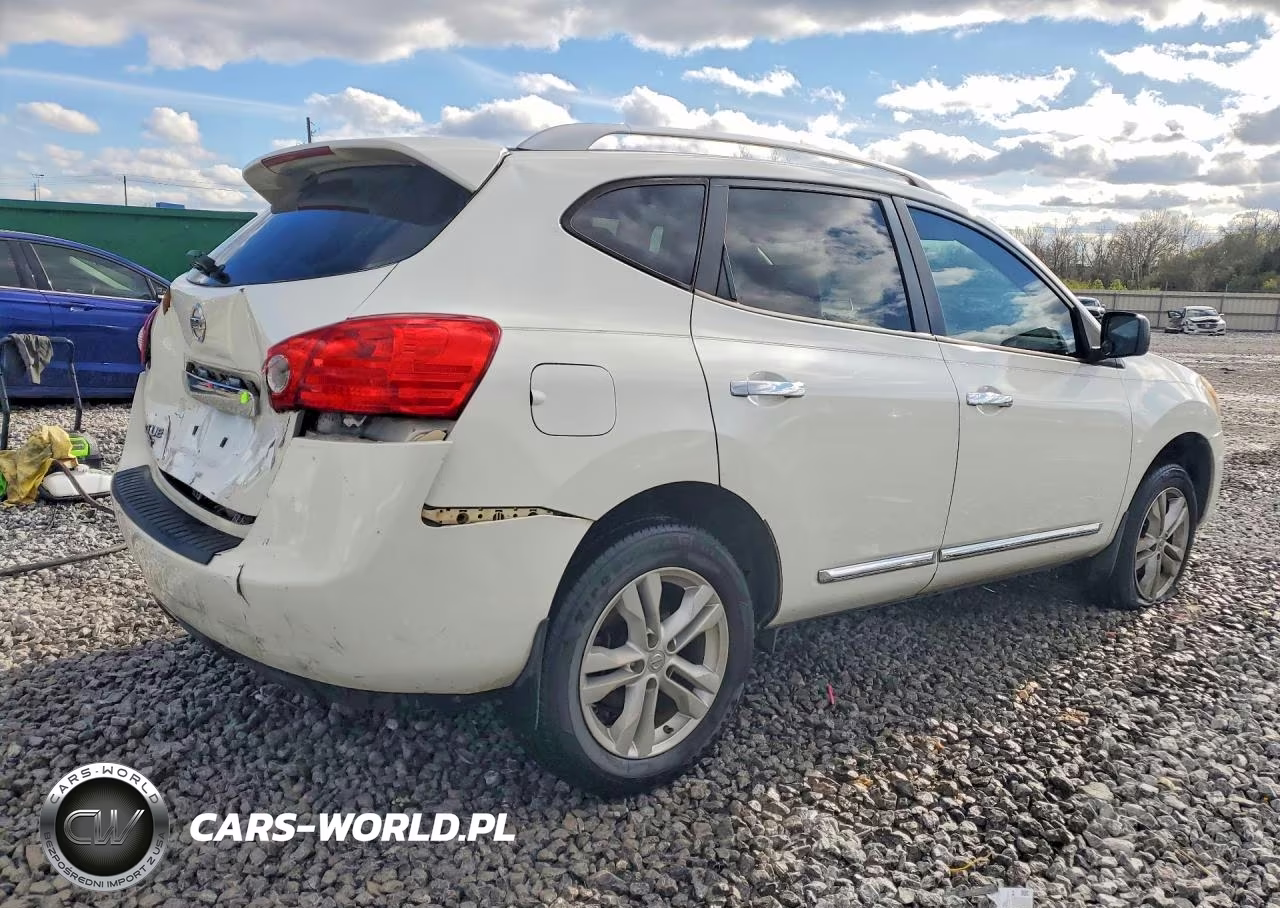 2015 Nissan Rogue Select S VIN:JN8AS5MT7FW156160 - 3