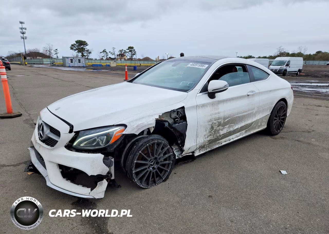 2017 Mercedes-Benz C 300 4Matic – zdjęcie 1 z 12