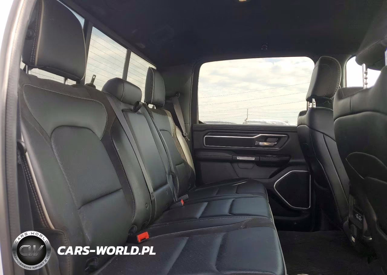 2023 Ram 1500 Laramie VIN:1C6SRFJT1PN520240 - 10