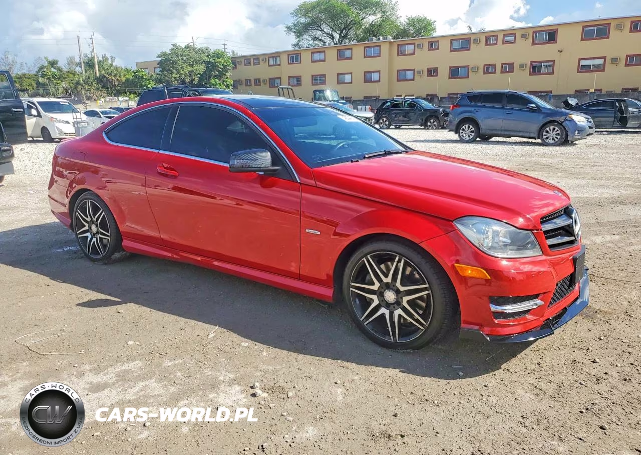 2014 Mercedes-Benz C 250 VIN:WDDGJ4HB9EG265805 - 4