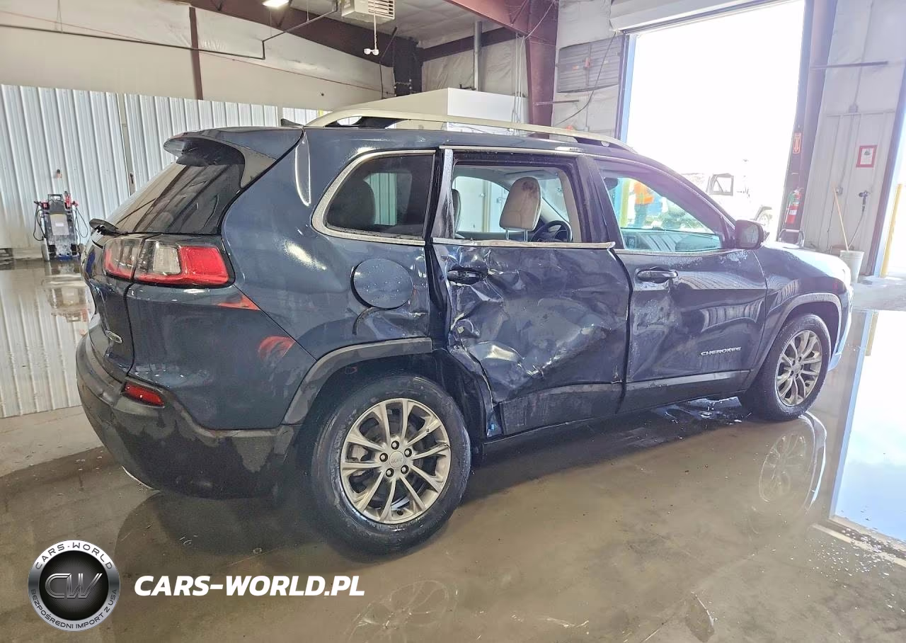 2021 Jeep Cherokee Latitude Lux VIN:1C4PJLMN3MD154915 - 3